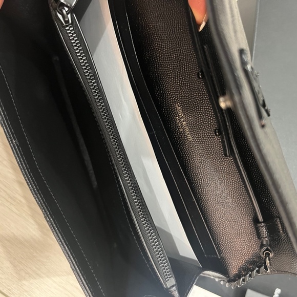 YSL clutch - Picture 3 of 3